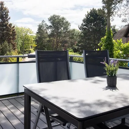 Lägenhet Haus Am Duenenwald Duene 3 Zingst